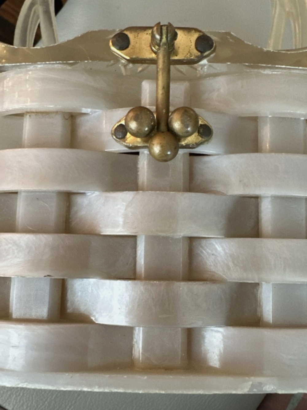 Vintage 1950s Lucite Woven Iridescent Opal Oval Purse Pocketbook 8” x 4” - Picture 6 of 16